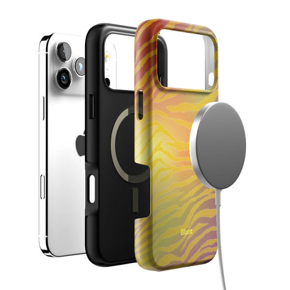 Honey Tiger iPhone Case gallery - Iphone_17_Pro_Max_4