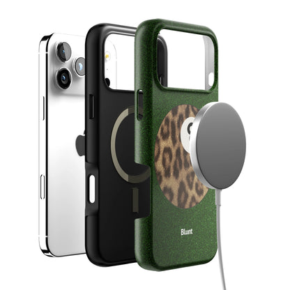 Hunter 8 Ball iPhone Case gallery - Iphone_17_Pro_Max_4