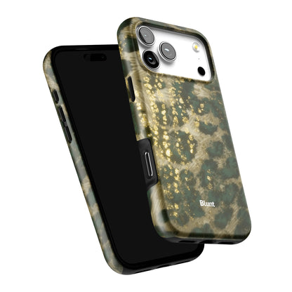 Hunter Cheetah iPhone Case gallery - Iphone_17_Pro_Max_6