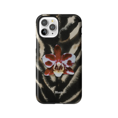 Huntress iPhone Case gallery - Iphone_11_Pro_1