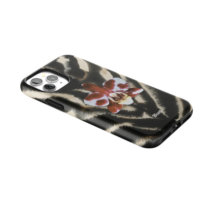 Huntress iPhone Case gallery - Iphone_11_Pro_2