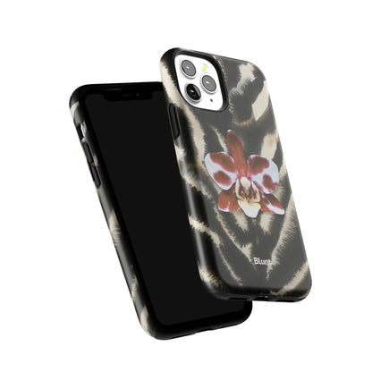 Huntress iPhone Case gallery - Iphone_11_Pro_6