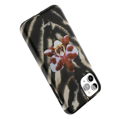 Huntress iPhone Case gallery - Iphone_11_Pro_Max_5
