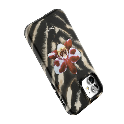 Huntress iPhone Case gallery - Iphone_12_Iphone_5