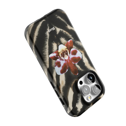 Huntress iPhone Case gallery - Iphone_14_Pro_5