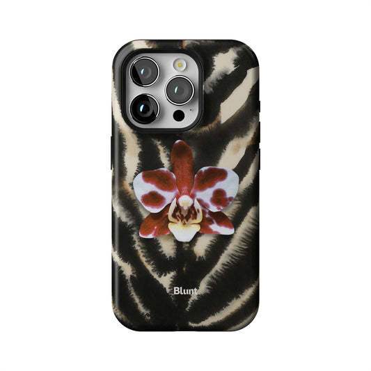 Huntress iPhone Case gallery - Iphone_15_Pro_1