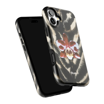 Huntress iPhone Case gallery - Iphone_16_Mini_Air_Plus_6