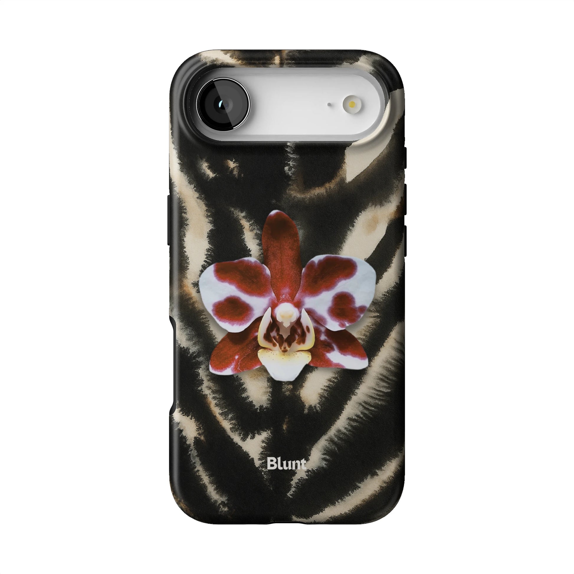 Huntress iPhone Case gallery - Iphone_17_Air_1