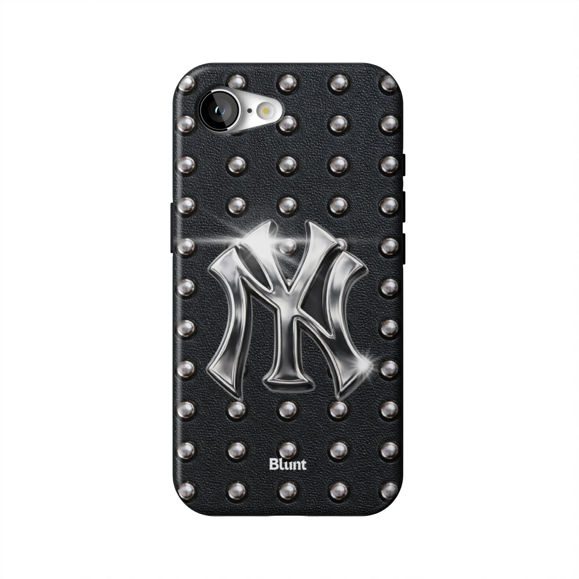 Studded-Newyorker-iphone-case-iPhone 17 E-1