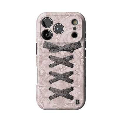 imperial-lace-statement-iphone-case-Iphone_18_Pro_1.jpg