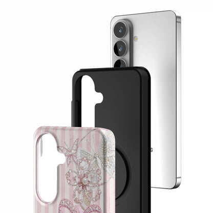 Striped-Grace-samsung-case-Galaxy S26-3