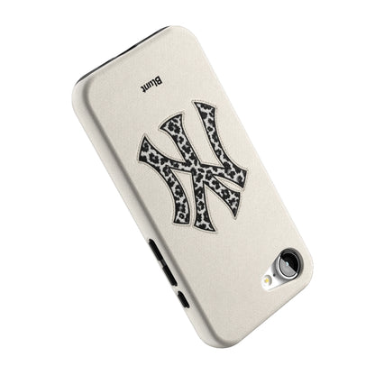 Lower-East-iphone-case-iPhone 17 E-4