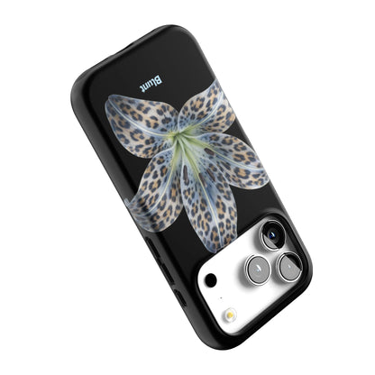 Blue-Leopard-Bloom-iphone-case-iPhone 17 Pro-4
