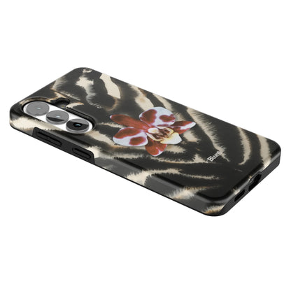 Huntress-samsung-case-Galaxy S26 Plus-2