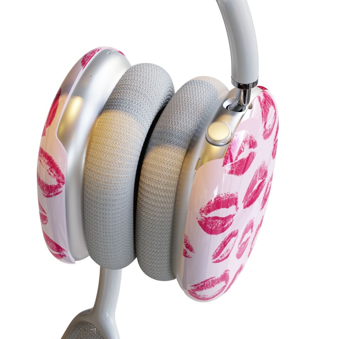 Kiss Me in Pink Airpod Max Case - blunt cases