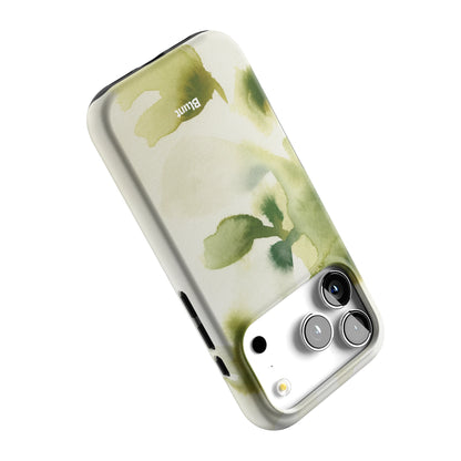 Leaf Fade iPhone Case gallery - Iphone_17_Pro_5
