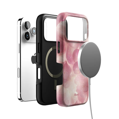 Leila iPhone Case gallery - Iphone_17_Pro_4