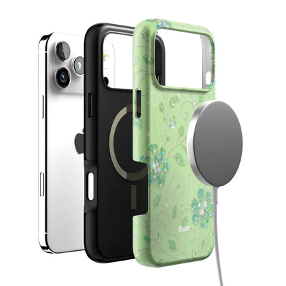 Lime Almafi iPhone Case gallery - Iphone_17_Pro_Max_4