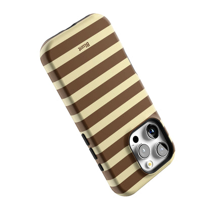 Linear Fade iPhone Case gallery - Iphone_16_Pro_5