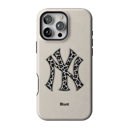 Lower East iPhone Case gallery - Iphone_16_Pro_Max_1