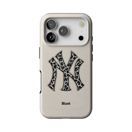 Lower East iPhone Case gallery - Iphone_17_Pro_1