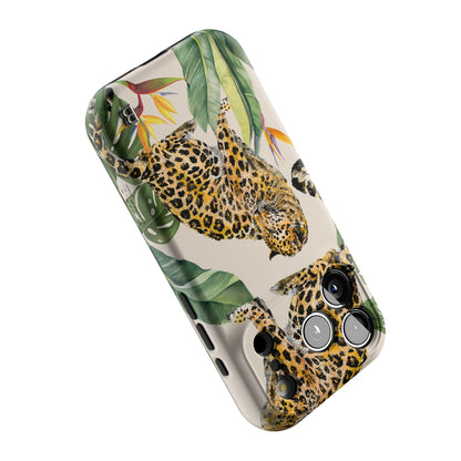 lynari-statement-iphone-case-Iphone_18_Pro_5.jpg