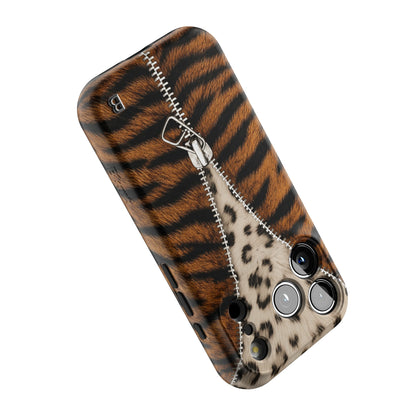 maison-tiger-statement-iphone-case-Iphone_18_Pro_5.jpg