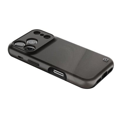men-dune-statement-iphone-case-Iphone_18_Pro_2.jpg