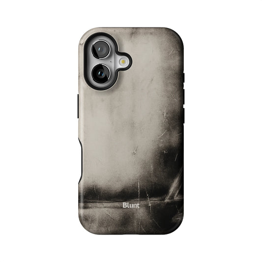 Fade iPhone Case gallery - Iphone_16_Iphone_1