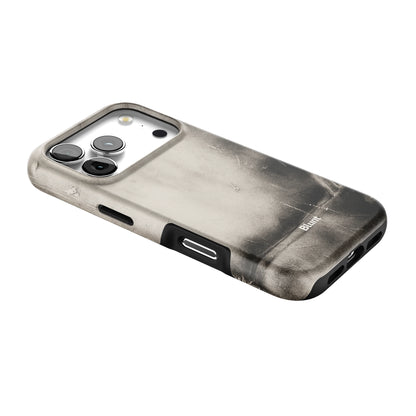 Fade iPhone Case gallery - Iphone_17_Pro_2