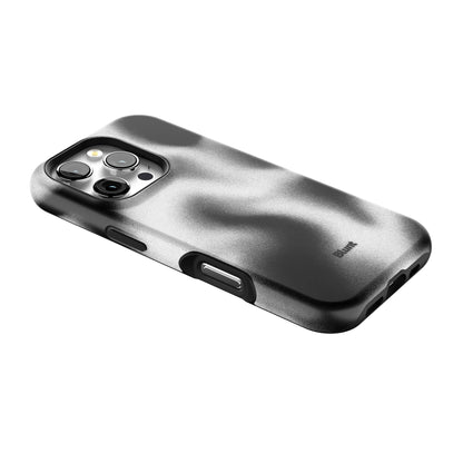 Fadeout iPhone Case gallery - Iphone_16_Pro_2