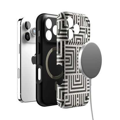 men-maze-statement-iphone-case-Iphone_18_Pro_4.jpg