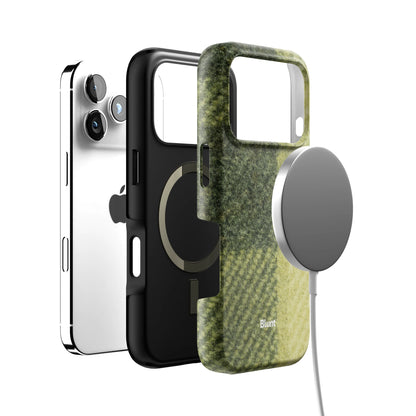 Meldra iPhone Case gallery - Iphone_17_Pro_4