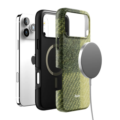 Meldra iPhone Case gallery - Iphone_17_Pro_Max_4