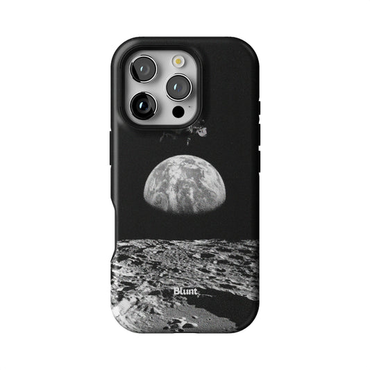 Moondrift iPhone Case gallery - Iphone_16_Pro_1