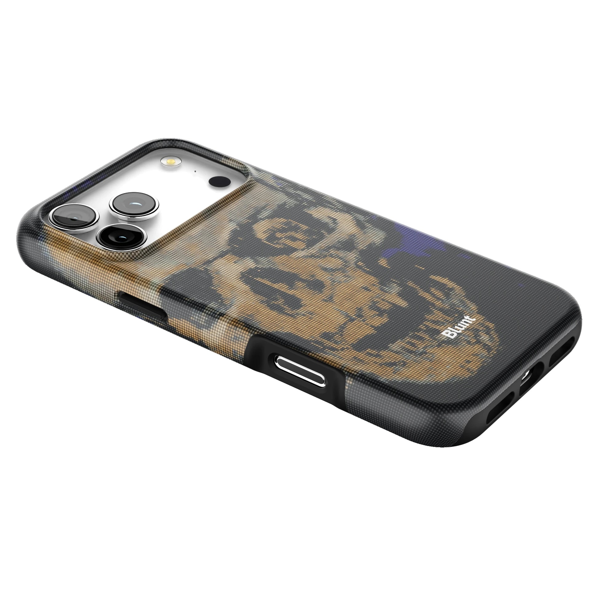 Rusted Remains iPhone Case gallery - Iphone_17_Pro_Max_2