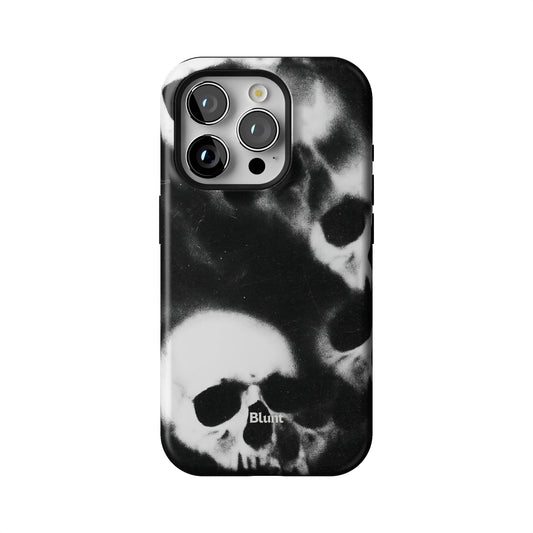 Smoke Skull iPhone Case gallery - Iphone_15_Pro_1