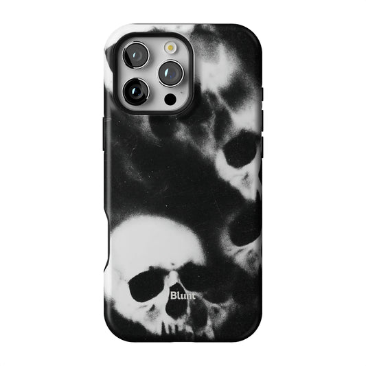 Smoke Skull iPhone Case gallery - Iphone_16_Pro_Max_1
