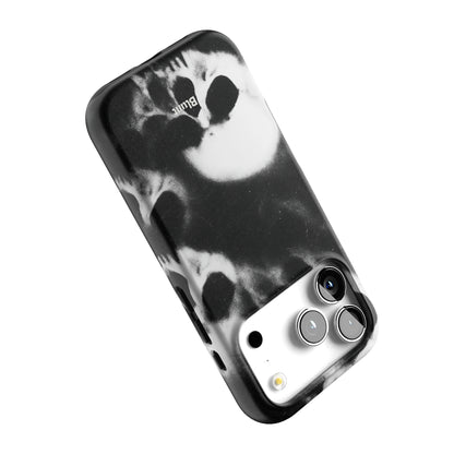 Smoke Skull iPhone Case gallery - Iphone_17_Pro_5
