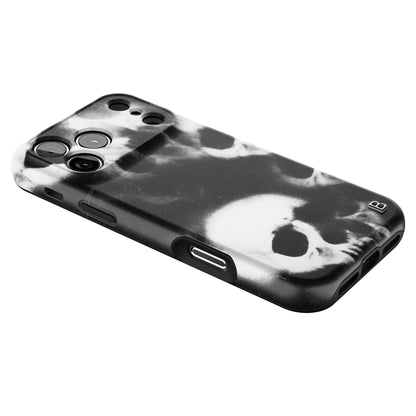 men-smoke-skull-statement-iphone-case-Iphone_18_Pro_Max_2.jpg