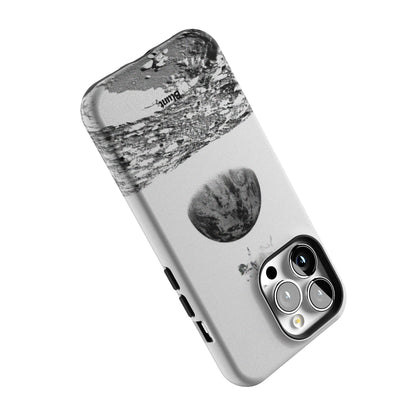 Static Moon iPhone Case gallery - Iphone_13_Pro_5