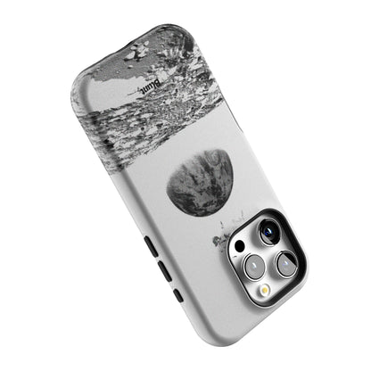 Static Moon iPhone Case gallery - Iphone_16_Pro_5