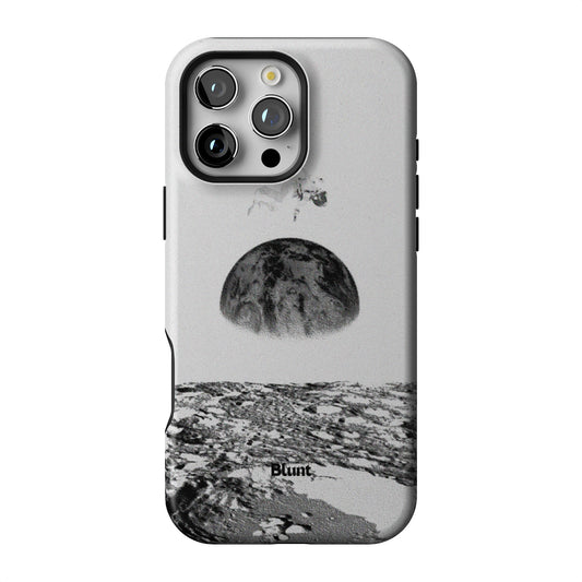 Static Moon iPhone Case gallery - Iphone_16_Pro_Max_1