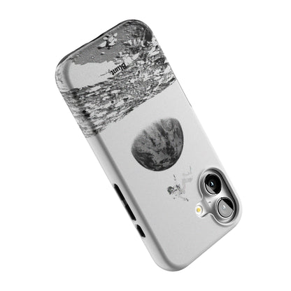 Static Moon iPhone Case gallery - Iphone_17_Iphone_5