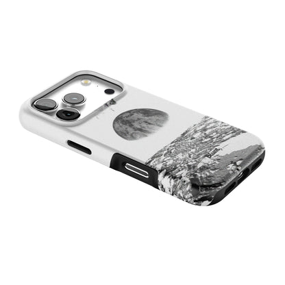 Static Moon iPhone Case gallery - Iphone_17_Pro_2