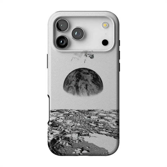 Static Moon iPhone Case gallery - Iphone_17_Pro_Max_1