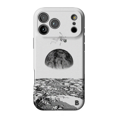 men-static-moon-statement-iphone-case-Iphone_18_Pro_Max_1.jpg