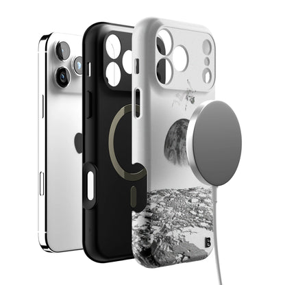men-static-moon-statement-iphone-case-Iphone_18_Pro_Max_4.jpg