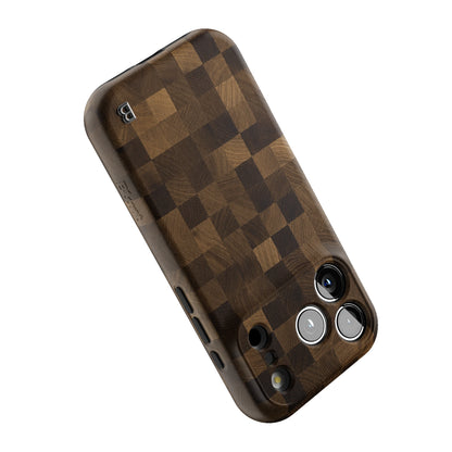 men-woodscape-statement-iphone-case-Iphone_18_Pro_5.jpg