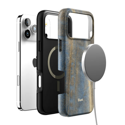 Worn Denim iPhone Case gallery - Iphone_17_Pro_Max_4